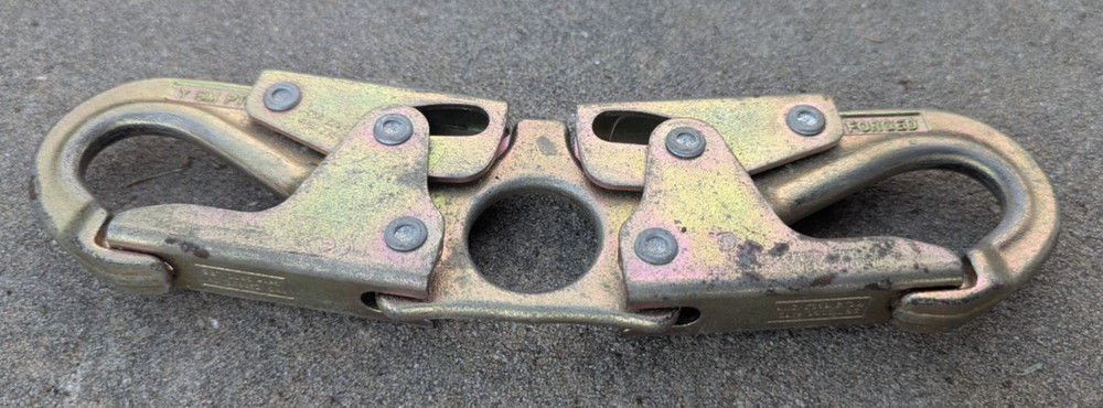 N-3660 Forged Spreader Snap Hook Self Locking