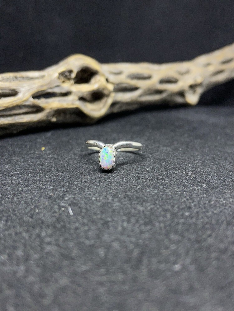 Native American Navajo white fire opal sterling silver ring size 4.5