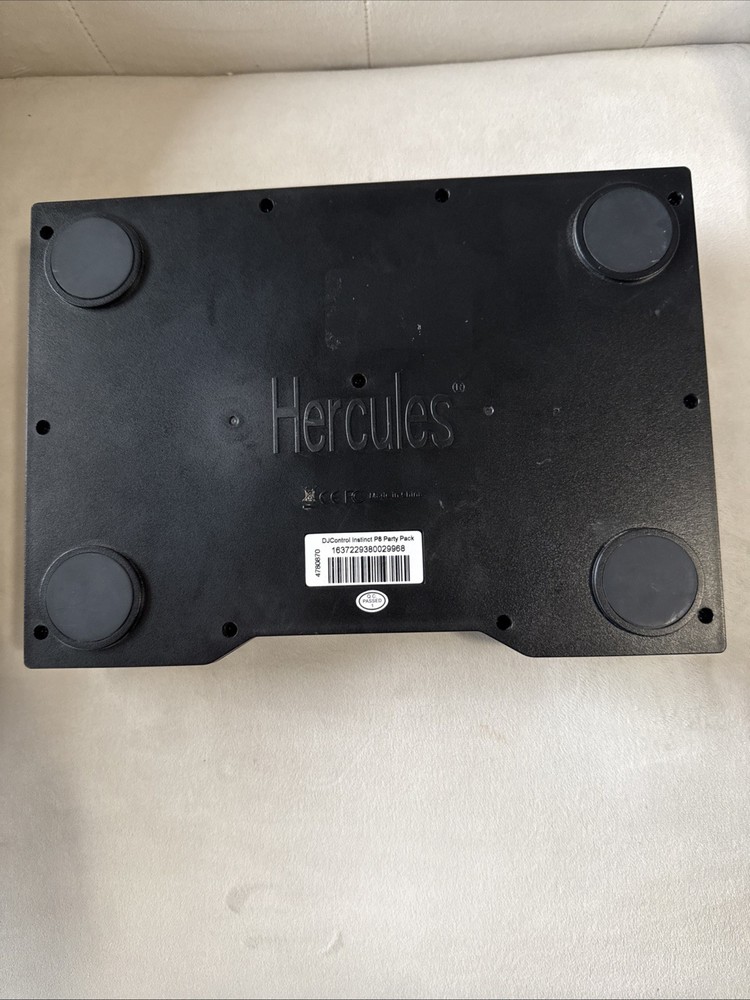 Hercules DJControl Instinct P8 Party Pack
