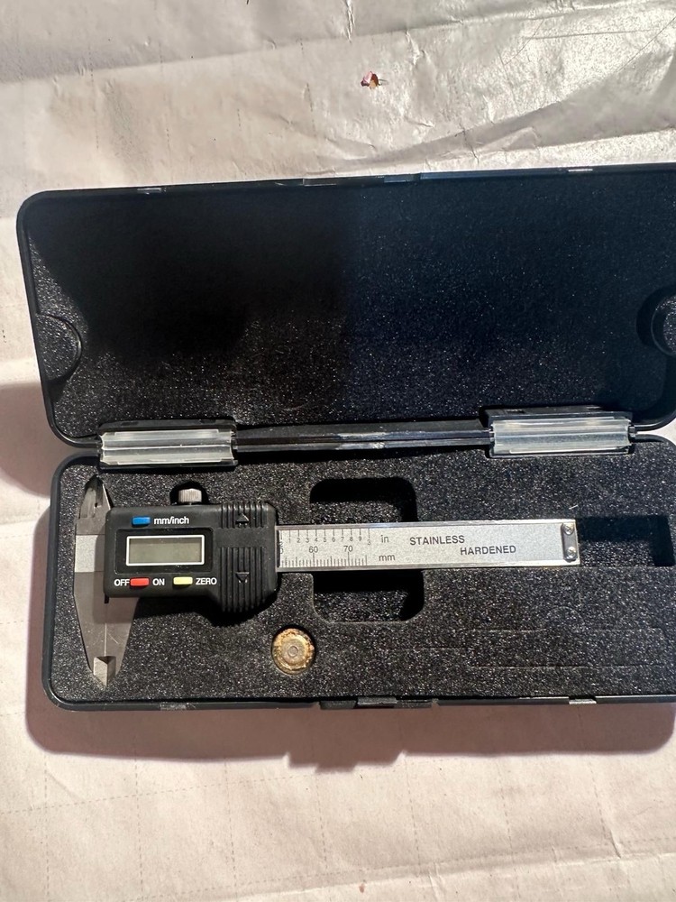 Digital Caliper Stainless Hardened 0-100mm with Case