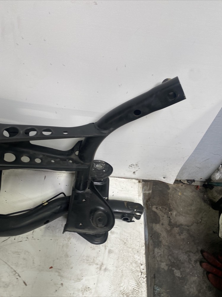 2014 EOS REAR SUB FRAME CROSSMEMBER OEM