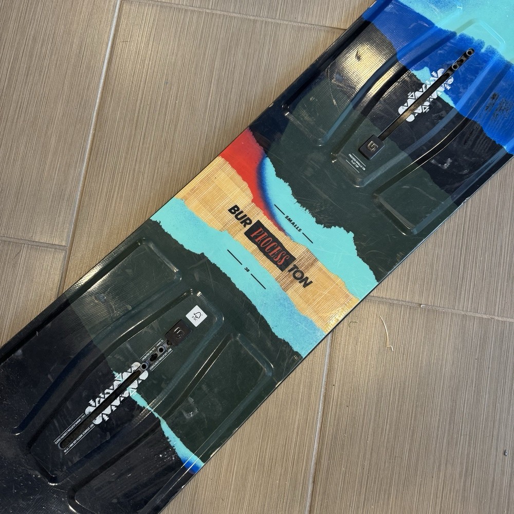 BURTON PROCESS SMALLS 138cm Channel Snowboard