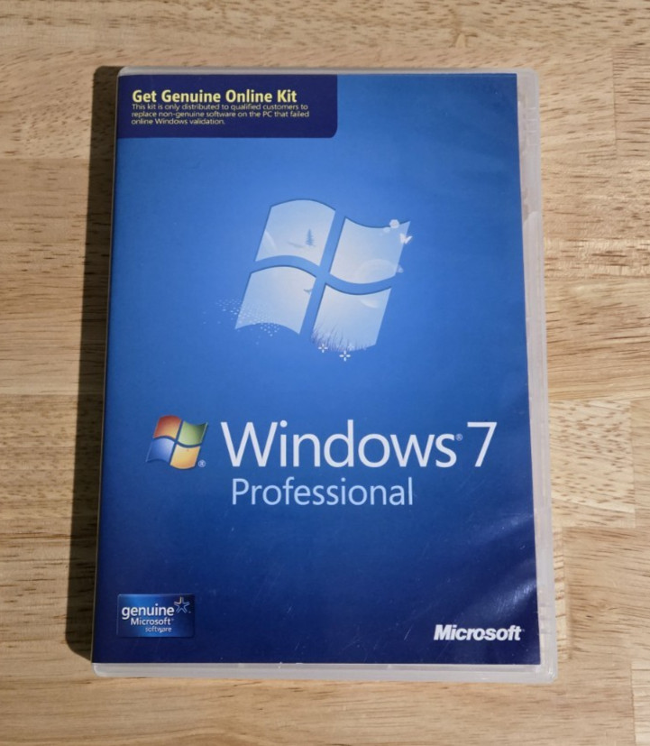 Microsoft Windows 7 Professional "Get Genuine" Kit - FULL RETAIL