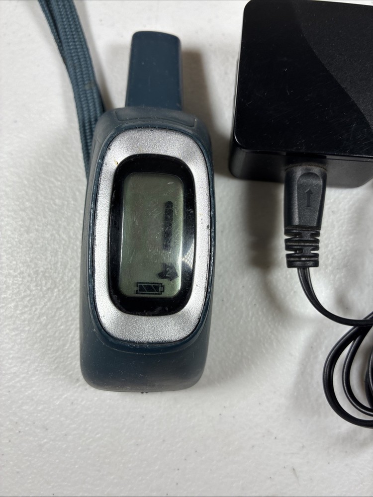 PetSafe RFA573 remote W/ charger Only, Powers On, Not Fully Tested