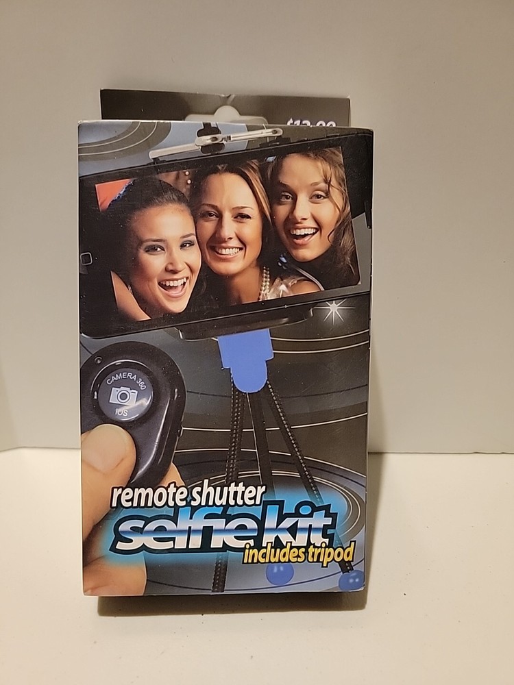 Solaray Remote Shutter Kit Compatible with Android and iOS. Bluetooth Remote.