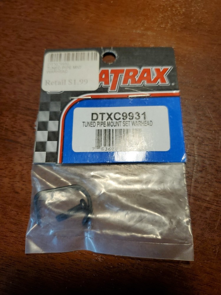 Duratrax DTXC9931 Tuned Pipe Mount Set Warhead
