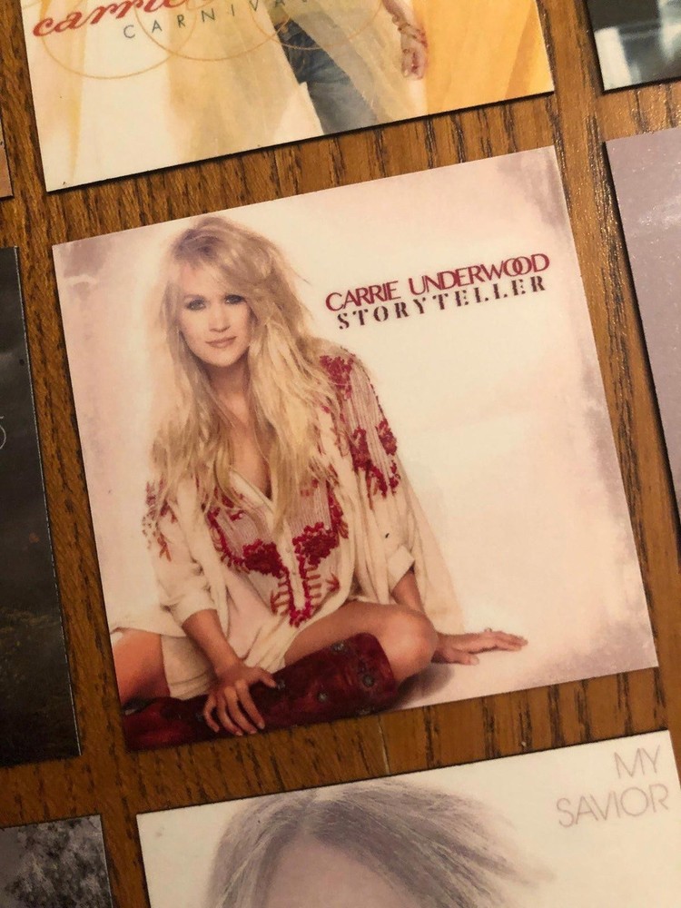Carrie Underwood fridge magnets