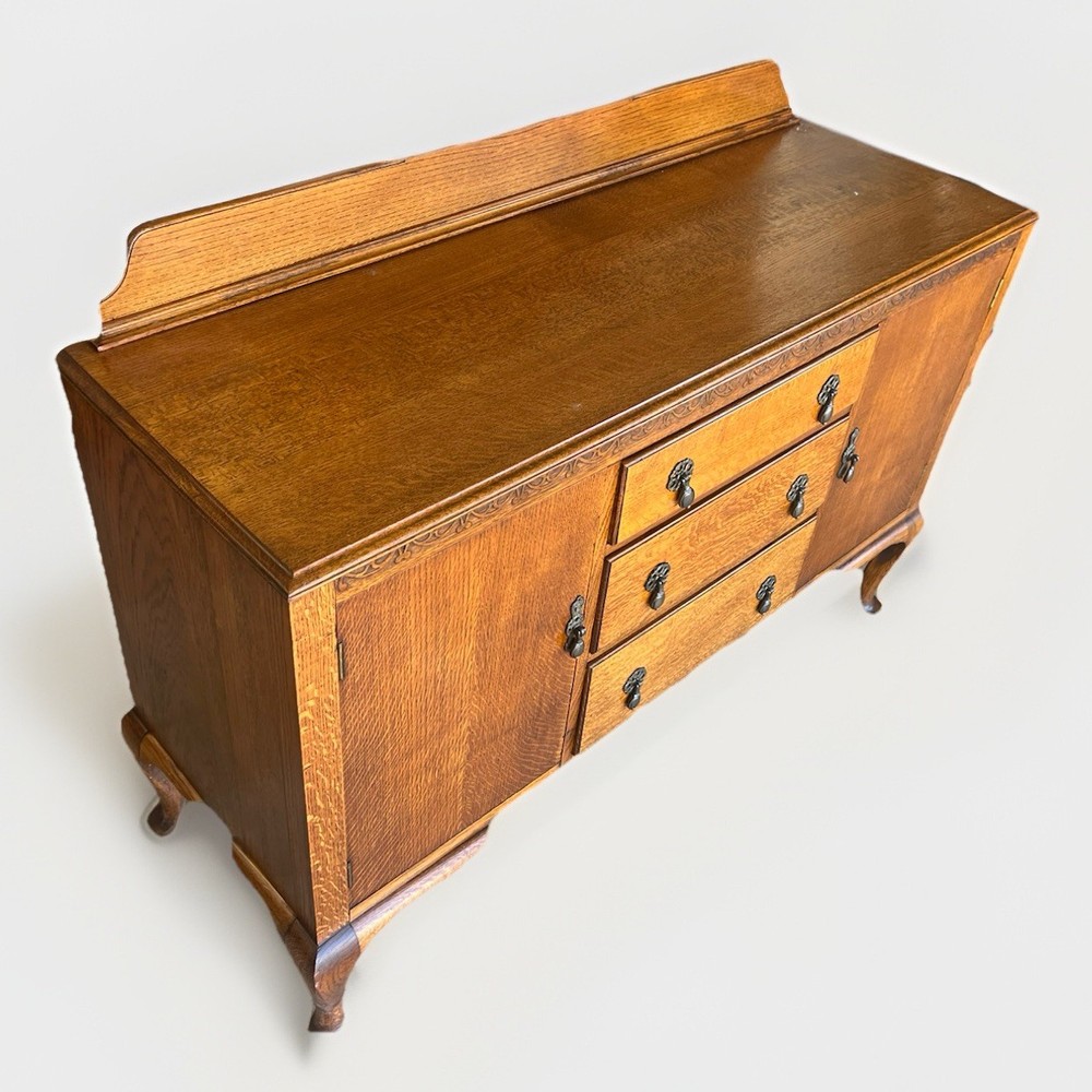 Antique Victorian Quarter-Sawn Tiger Oak Buffet Sideboard