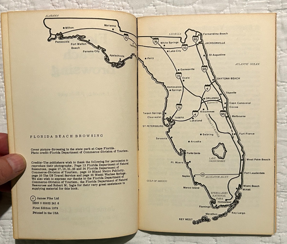 1979 Florida Beach Browsing 1st Edition Booklet 35 Pages
