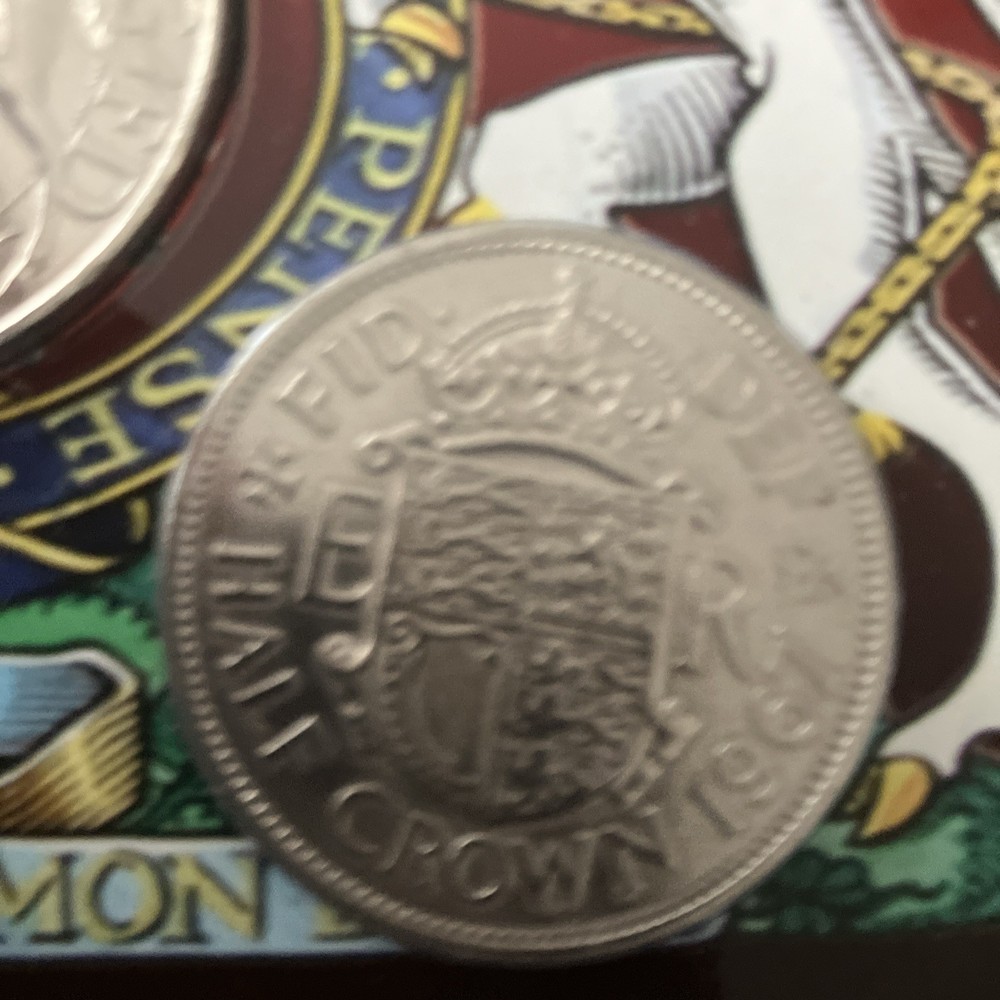 Elizabeth 11 Coin Collection Set