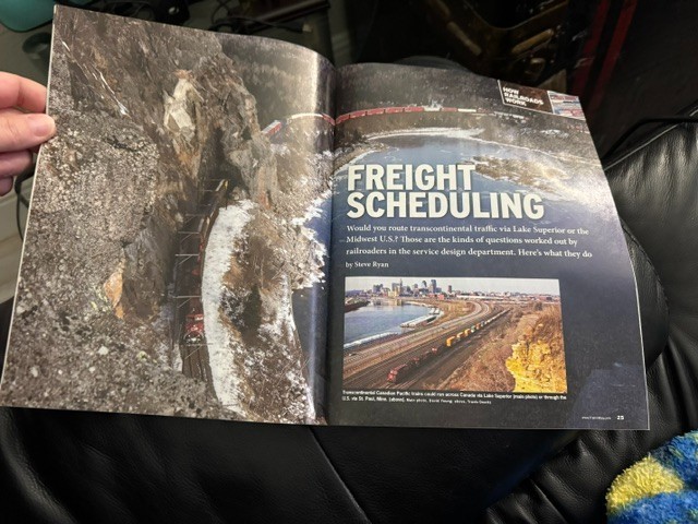 Trains Magazine November 2012 How Railroads Work!