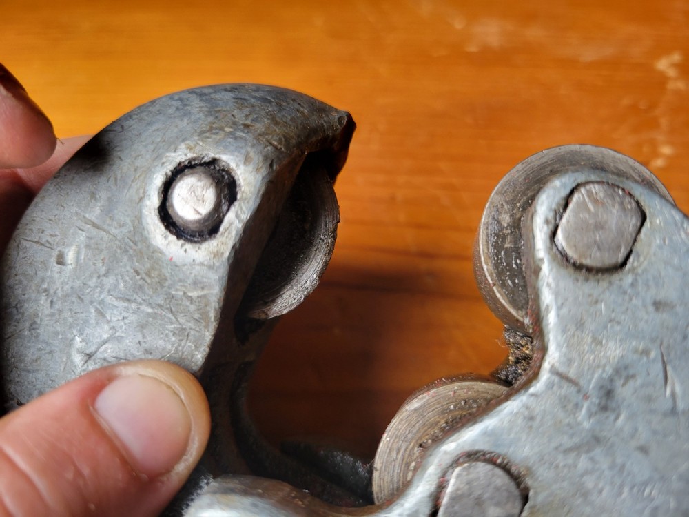 Vintage Ridgid Pipe Threader No. 1&2 1/8-2