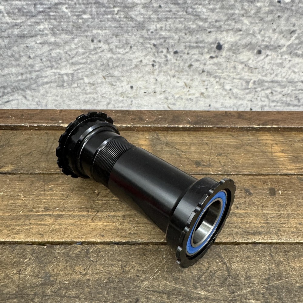 Wheels MFG BB86-OUT-BB Bottom Bracket BB86 24mm Thread Together Black ABEC-3