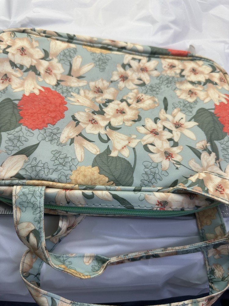 Crochet Hook Sewing Storage Bag B10 NWT Make Offer