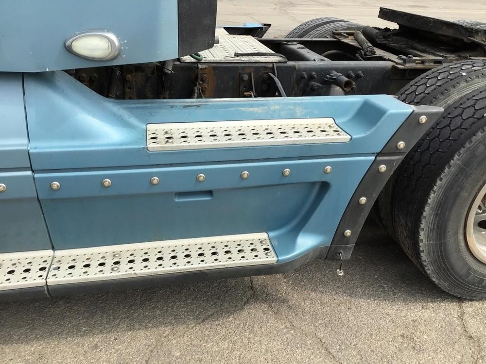 For 2003 FREIGHTLINER CENTURY 120 SIDE FAIRING Left ,  OH