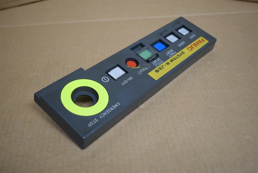 Fanuc Robotics Operators Panel Cat No. A05B-2450-C002