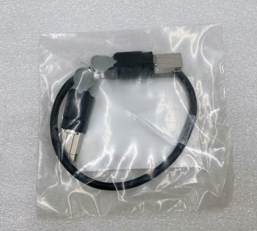 Cisco C2960S-STACK= V02 FlexStack Module w/ Leoni 37-0891-01 BladeStack Cable