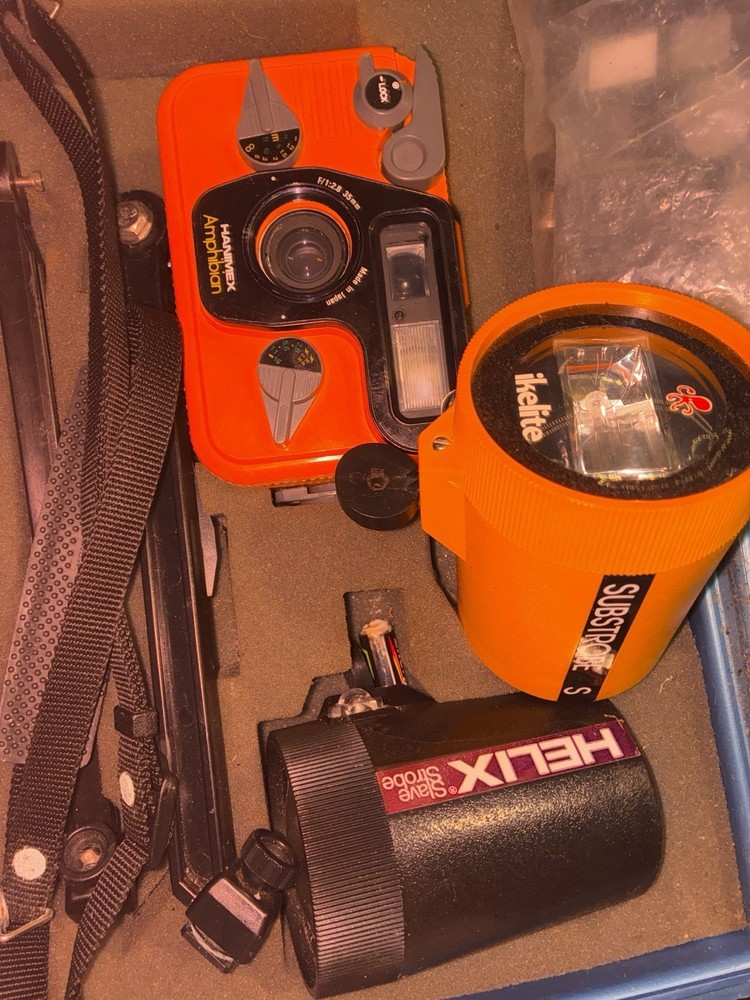 Vintage Underwater Camera Kit –