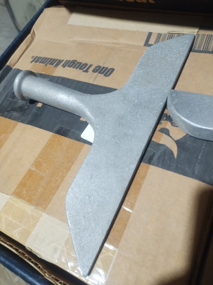 Aluminum chisel set for decorative concrete