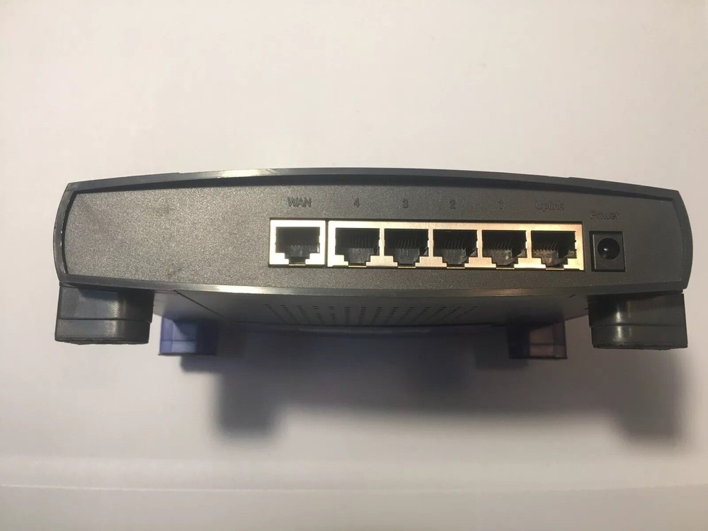 Linksys Instant Broadband EtherFast Cable/DSL Router- BEFSR41 V.2