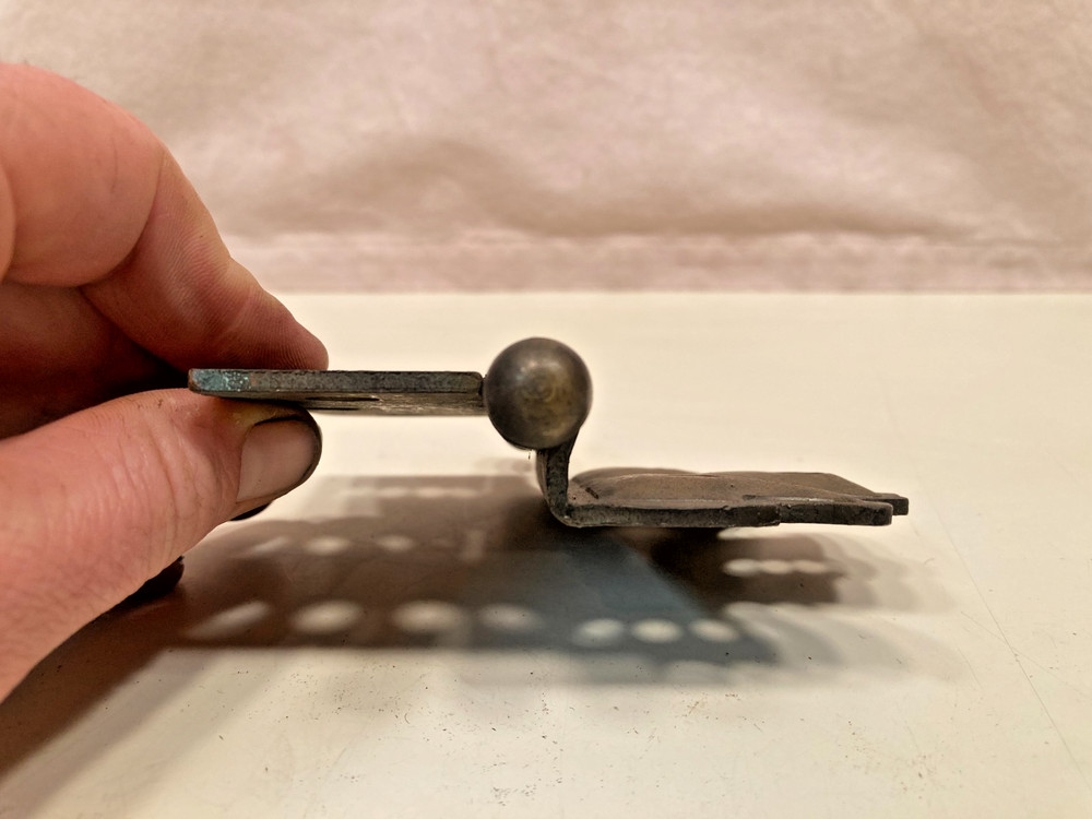 (3) Vintage brass-plated, offset butterfly hinges (3.5")