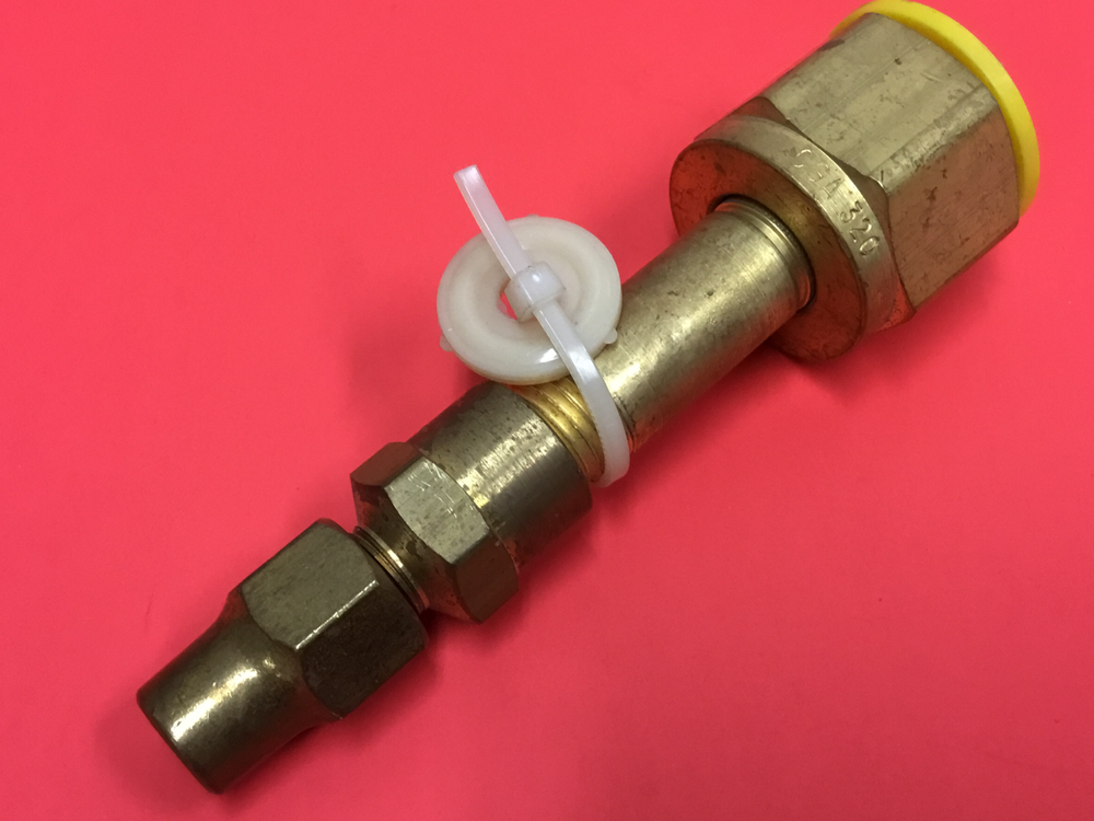 CGA 320 - Brass Cylinder Connection - NEW