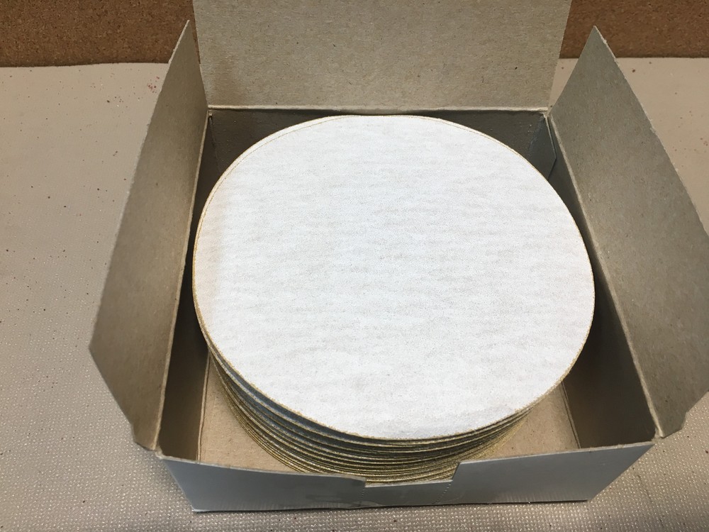 3M NX Hook and Loop Paper Disc, 5" in P150 Grade 50 Count Box