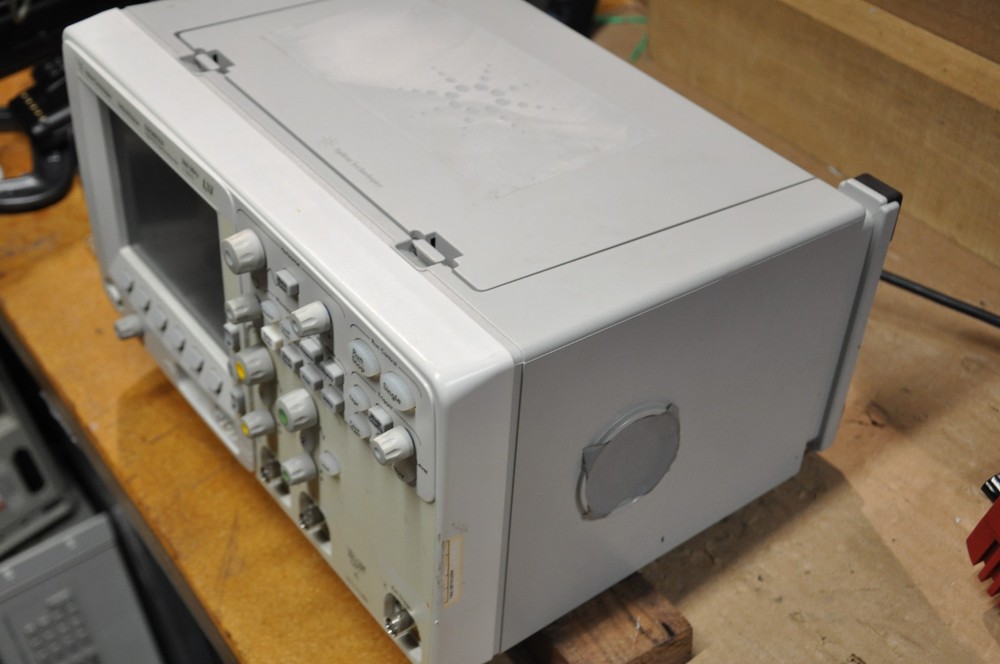 Agilent DSO6032A Infiniivision digital storage osciliscope