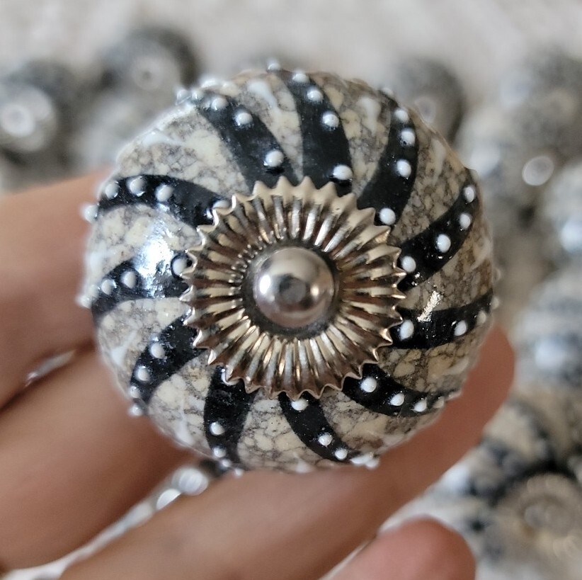 21 Starburst Stoneware Pottery Drawer Pulls Cabinet Knobs