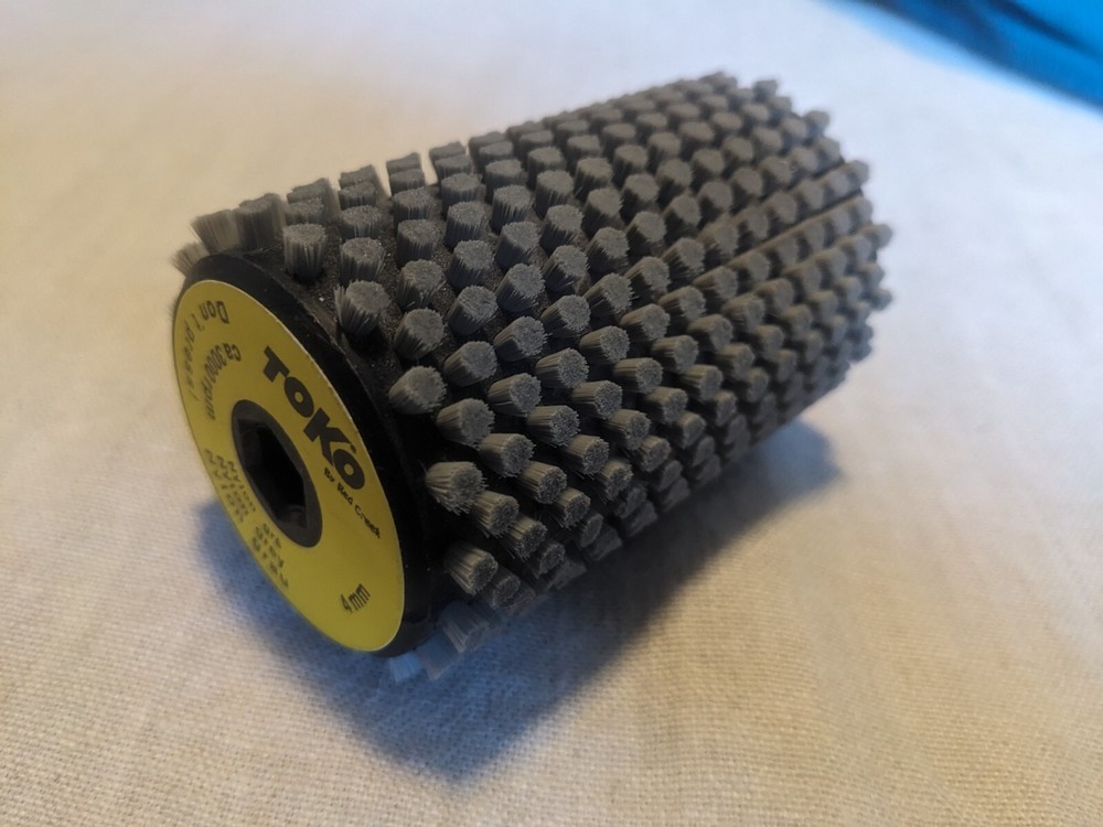 Toko rotary brush nylon grey (4MM)