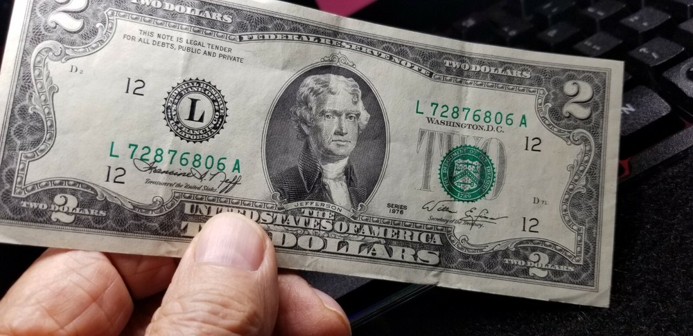 1976 $2 ERROR FRN Note Green Printing major shifting down