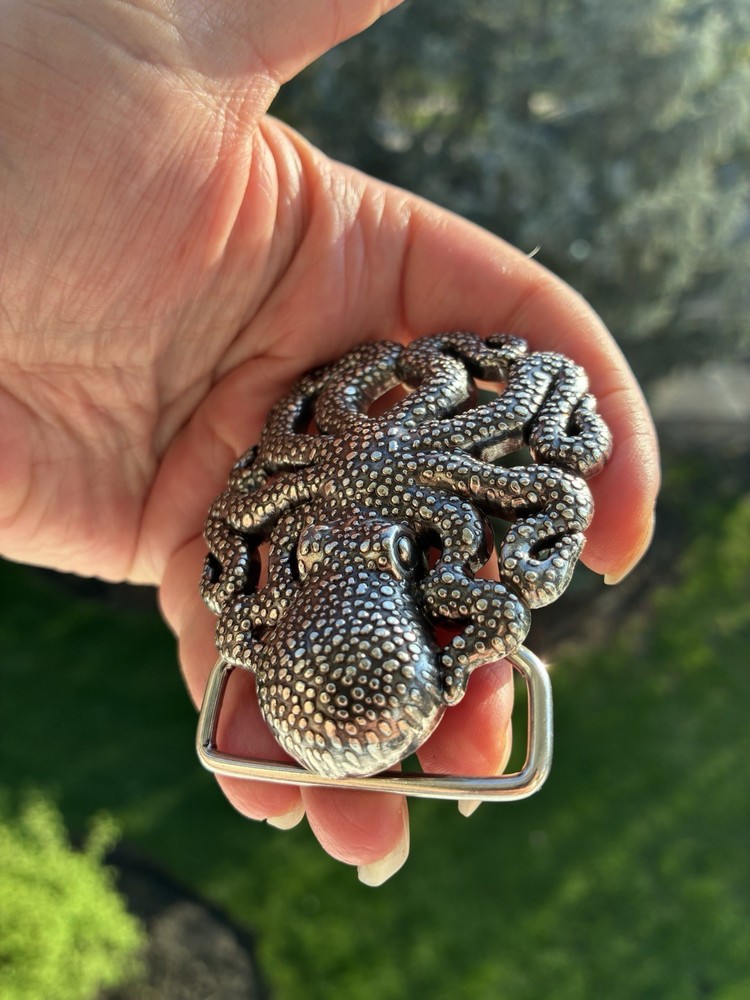 Octopus Belt Buckle – Antique Silver Statement Piece