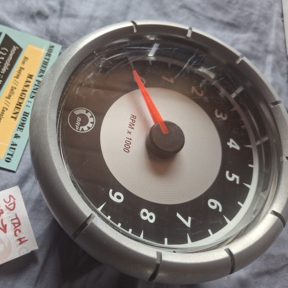 Ski doo REV Summit 600/800 Tachometer 2003-2007 T#34