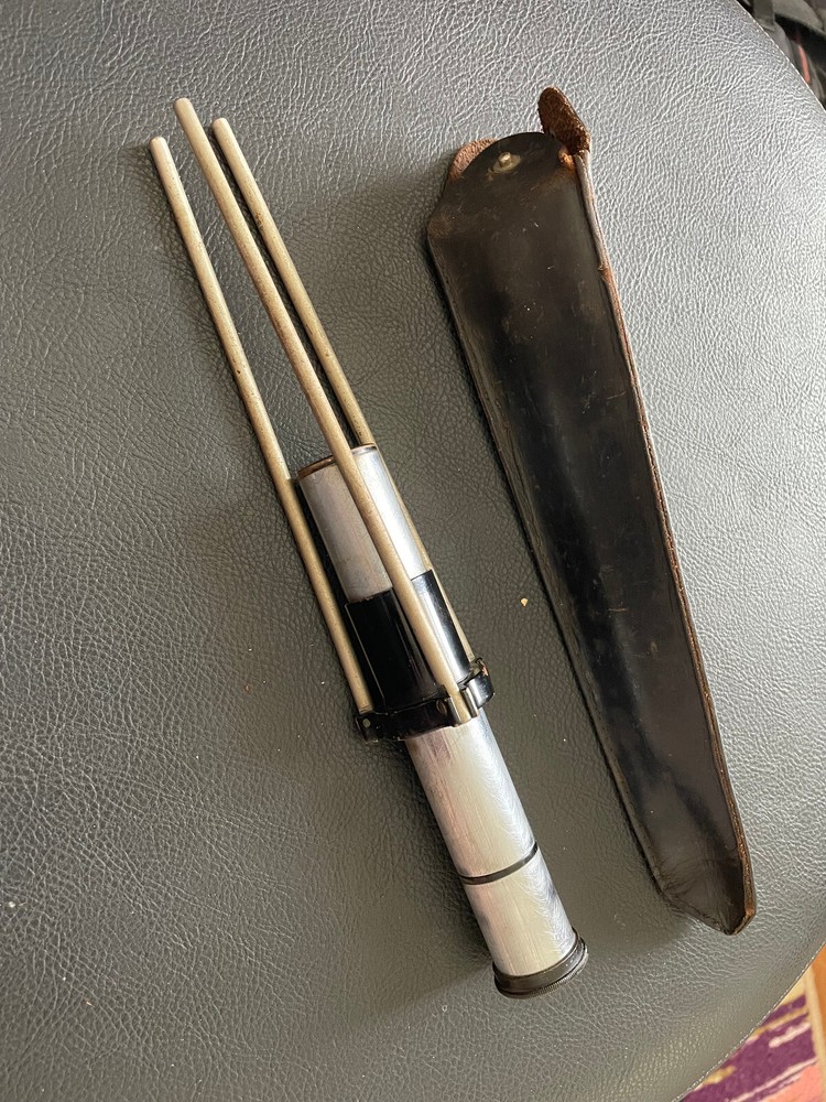 VINTAGE FIELD MICROSCOPE W/ LEATHER CARRYING CASE Scientific Instruments Science