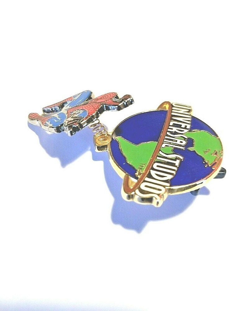 Very Rare UNIVERSAL STUDIOS MARVEL COMICS THE AMAZING SPIDER-MAN PIN W/Spring
