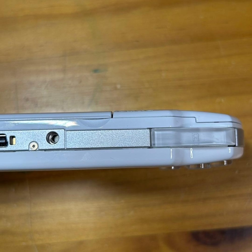 PSP 2000 Ceramic White 6299 From Japan