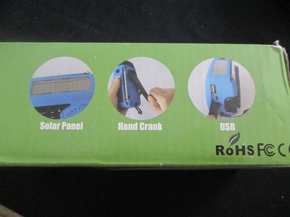 Emergency Solar Crank Radio NEW