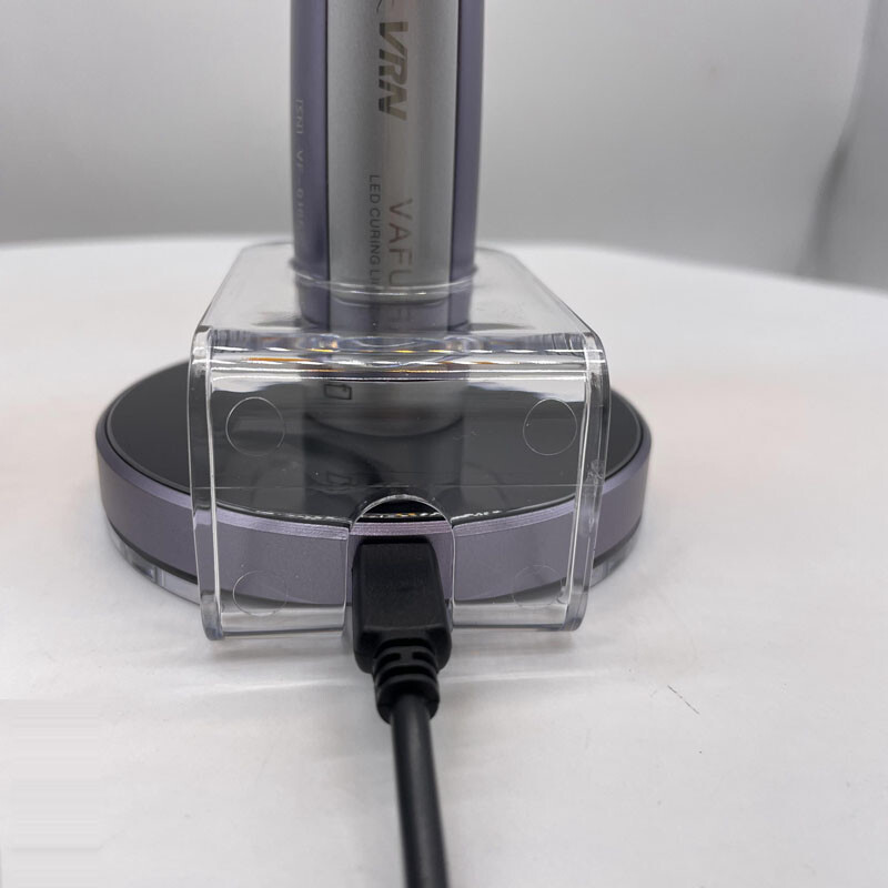 Dental Wireless LED Curing Light 1 Second Curing 3200mW/cm² with 4 Powerful LEDs
