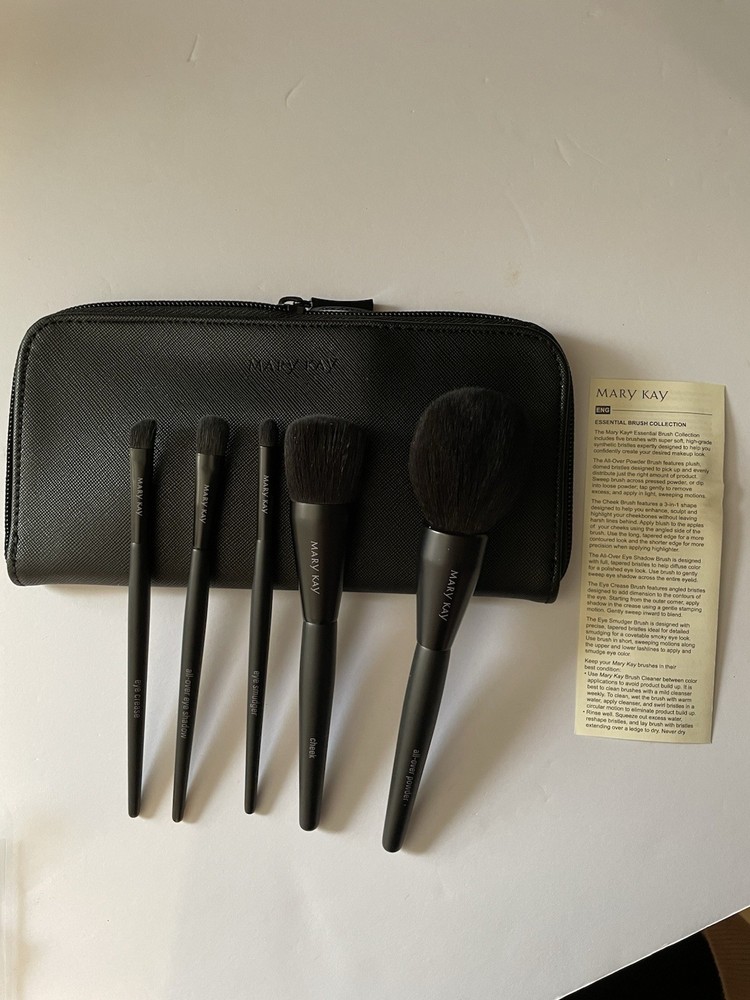 MARY KAY BRUSH COLLECTION 5 Piece Set