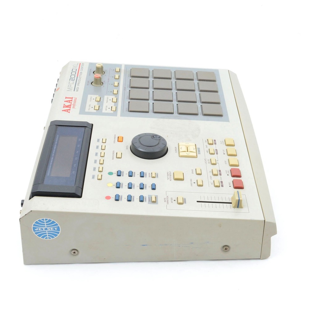 AKAI MPC2000XL Sampler Sequencer Drum Machine Tested Working Japan