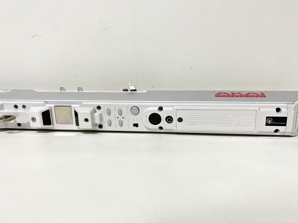 AKAI Professional EWI 5000 White Wireless Electronic Wind Synthesizer Controller