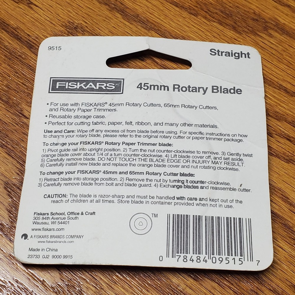 Fiskars 45mm Rotary Cutter Replacement Blade NEW FREE SHIP