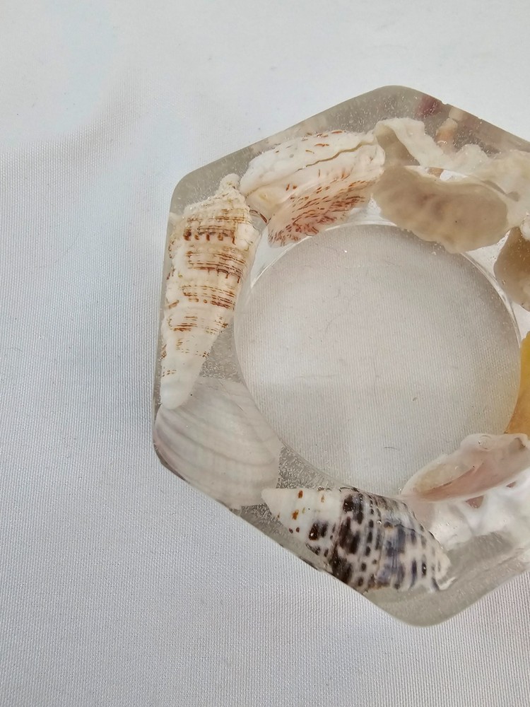 New Handmade Octagon Tea Light Holder - Clear with Shells