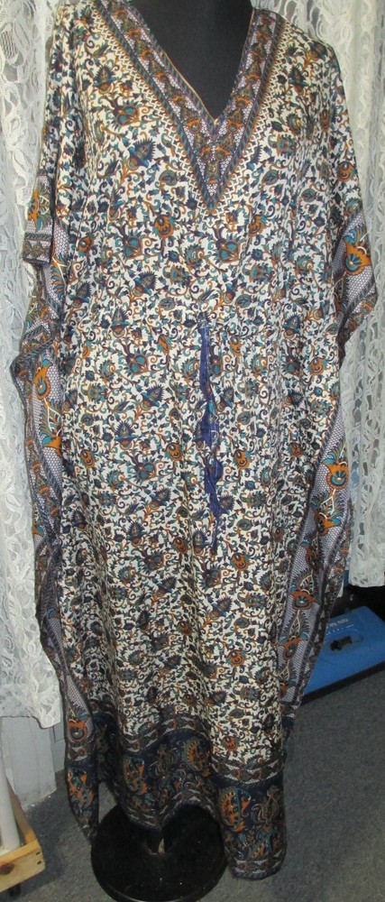 Boho  Caftan Batwing new Printed Crepe caftan top/poncho