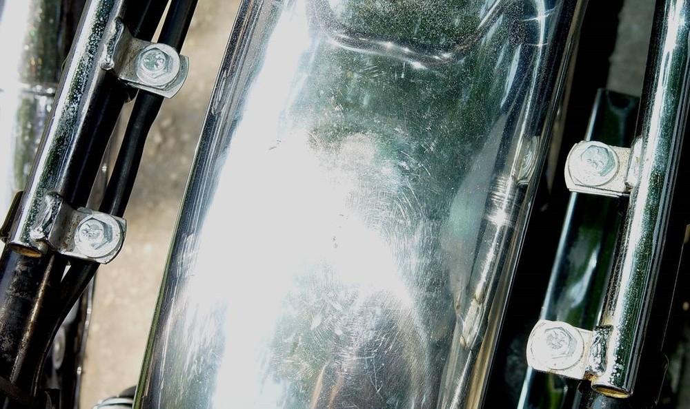 Norton Commando Roadster, Interstate, NEW Grab Rail MOUNTING CLIPS with hardware