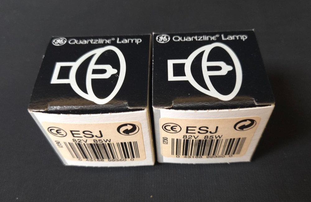 2 Pack GE ESJ Lamps, New