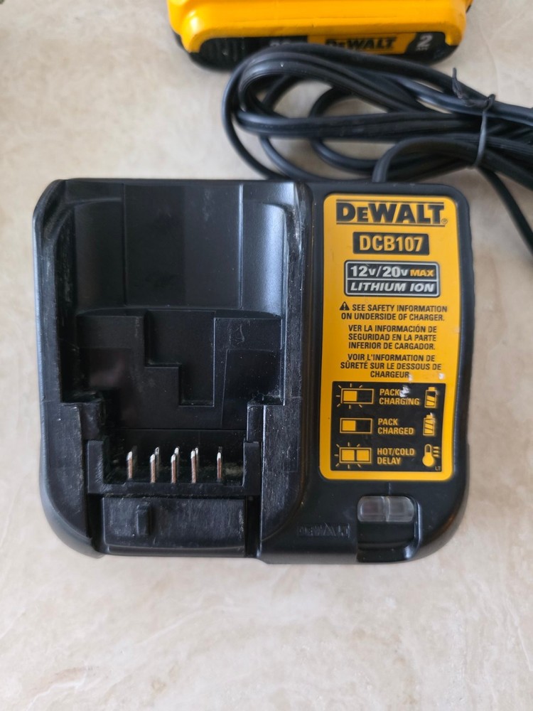 DeWalt DCS382, DCF850, DCB107