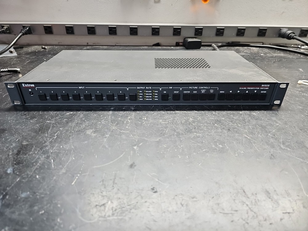 Extron IN1508 Scaling Presentation Switcher