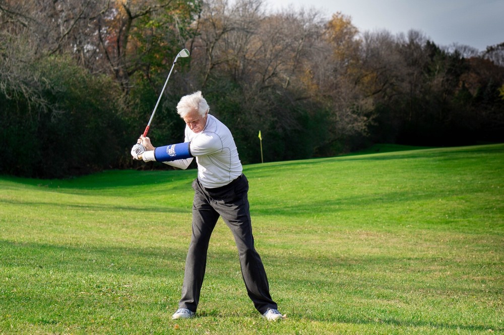 Golf Aid-Straight Arm-Mens Medium