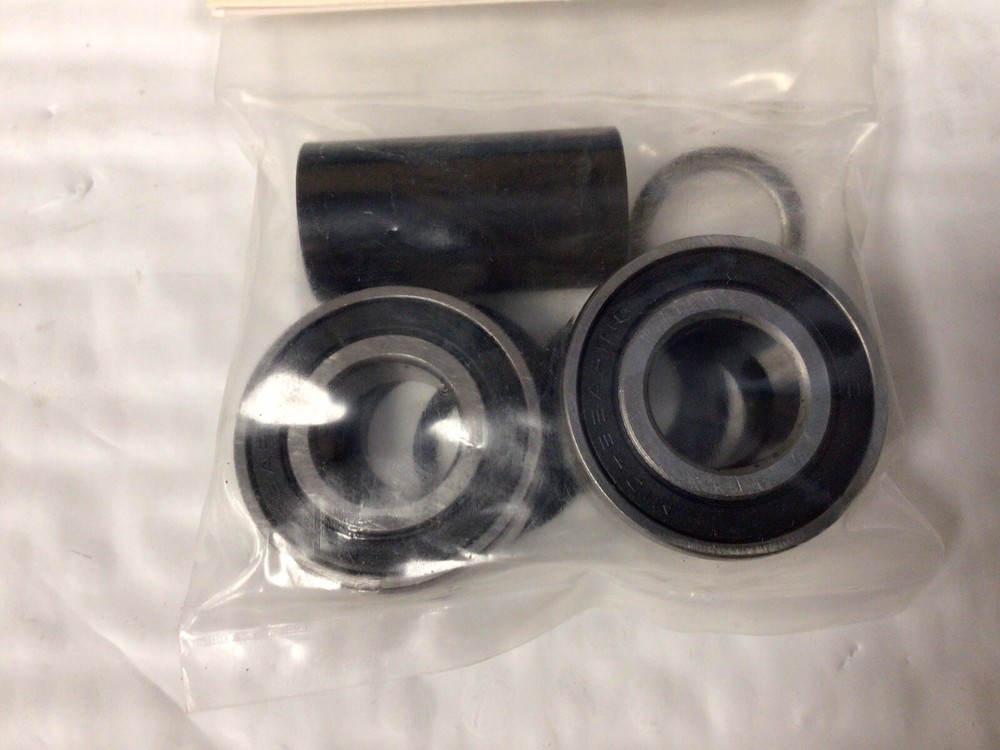 Merritt Mid Bottom Bracket 19mm Black